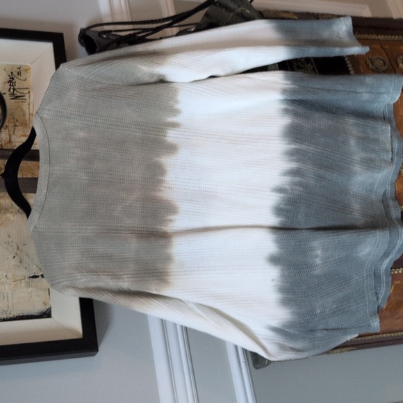 POL Size Small V Neck Waffle Top. NWOT - Picture 5 of 6